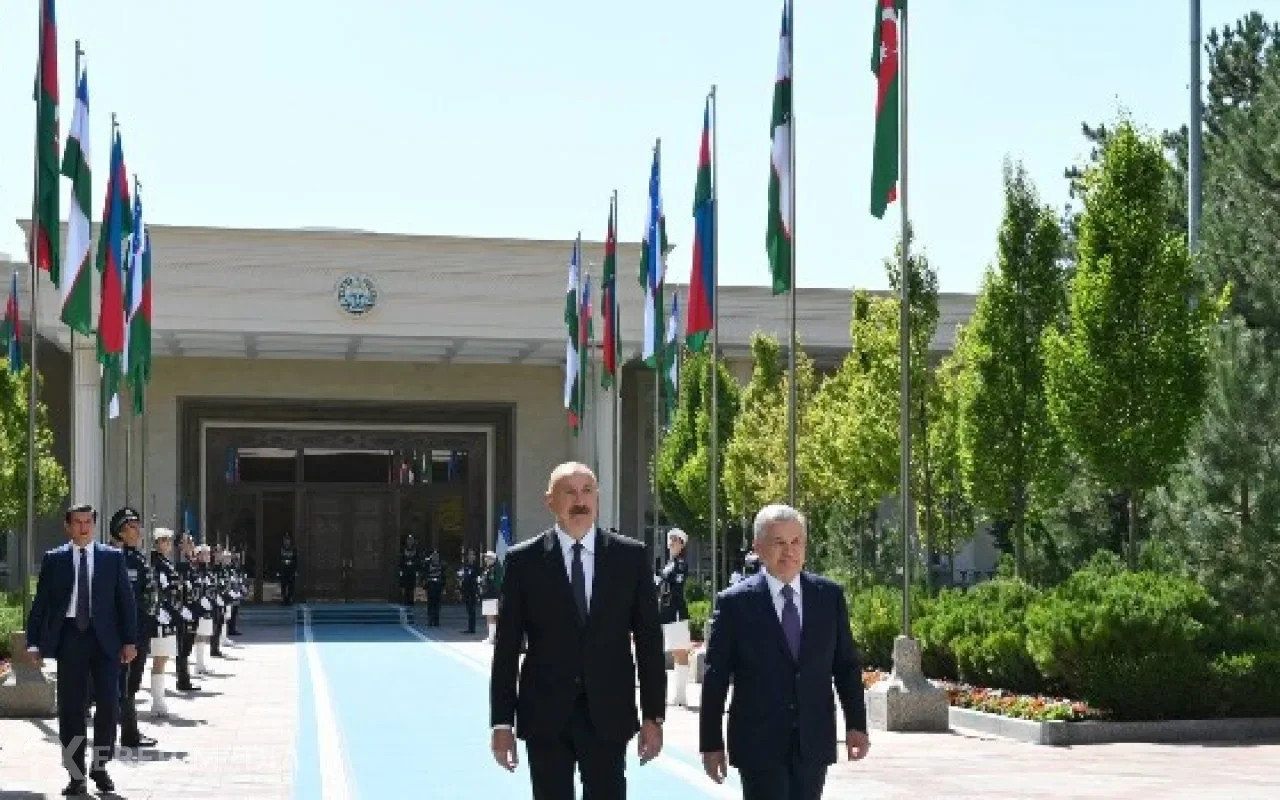 Prezidentin sosial media hesablarında Buxaraya getməsinə dair video paylaşıldı