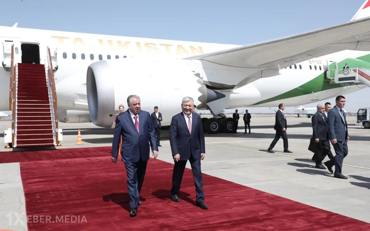 Tacikistan Prezidenti Bişkekdə
