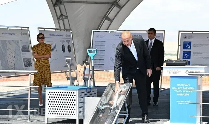 Prezident Naxçıvan Sənaye Parkının təməlini qoydu - Foto