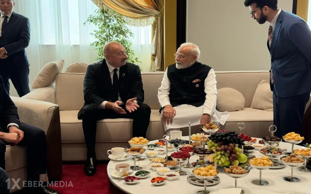 Prezident Bişkekdə Hindistan Baş naziri ilə söhbət etdi - FOTOLAR (YENİLƏNİB)