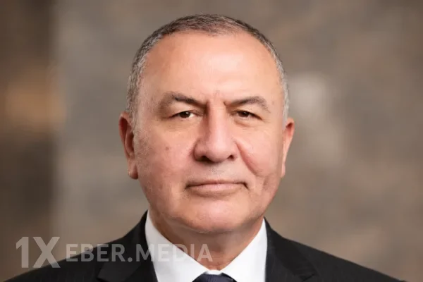 Vergi məmuru vəfat etdi