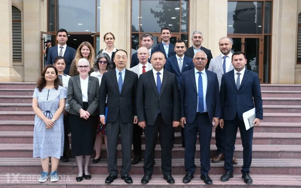 Asiya İnkişaf Bankının Direktorlar Şurasının üzvləri ADAU-da olublar - FOTOLAR