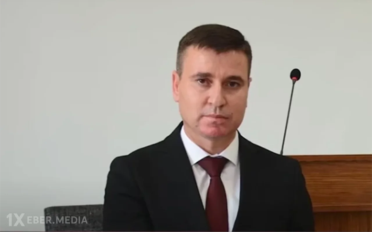 İşdən çıxarılan icra başçısı kimdir? - DOSYE