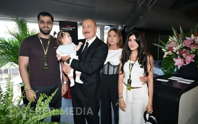 Formula 1-də Prezident və xanımı ilə şəkil çəkdirən ailə kimdir? (VİDEO/FOTOLAR)