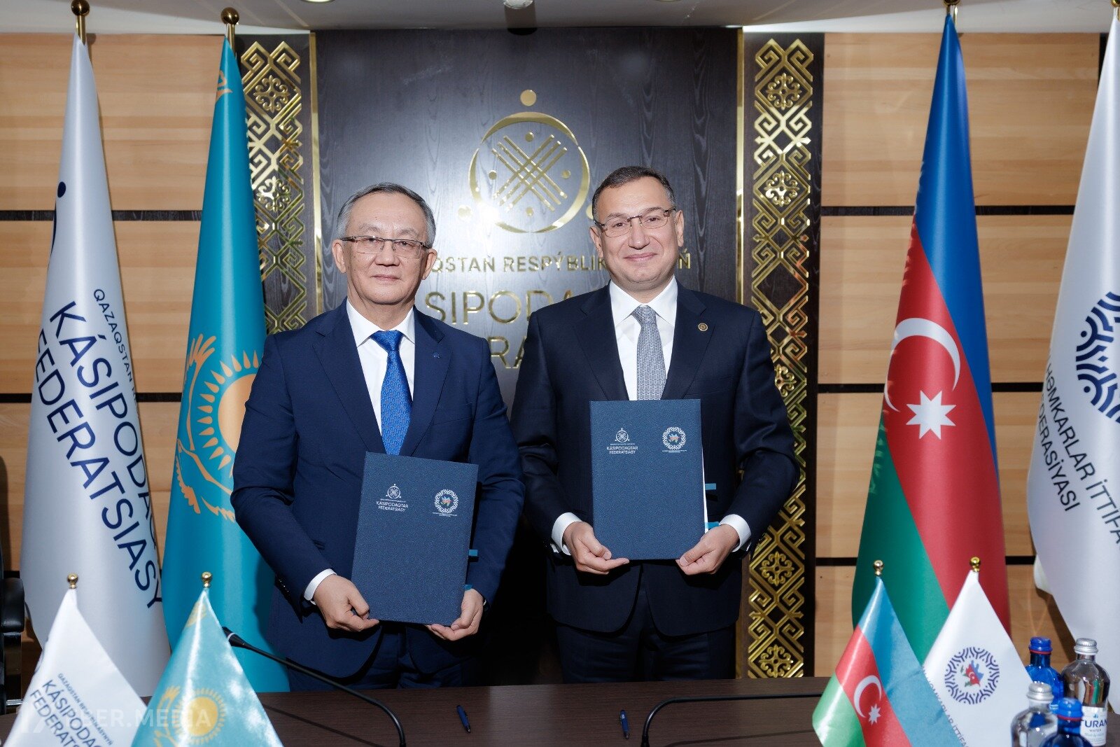 Azərbaycan və Qazaxıstan həmkarlar ittifaqları arasında əməkdaşlıq üzrə “Yol xəritəsi” imzalanıb (FOTO)
