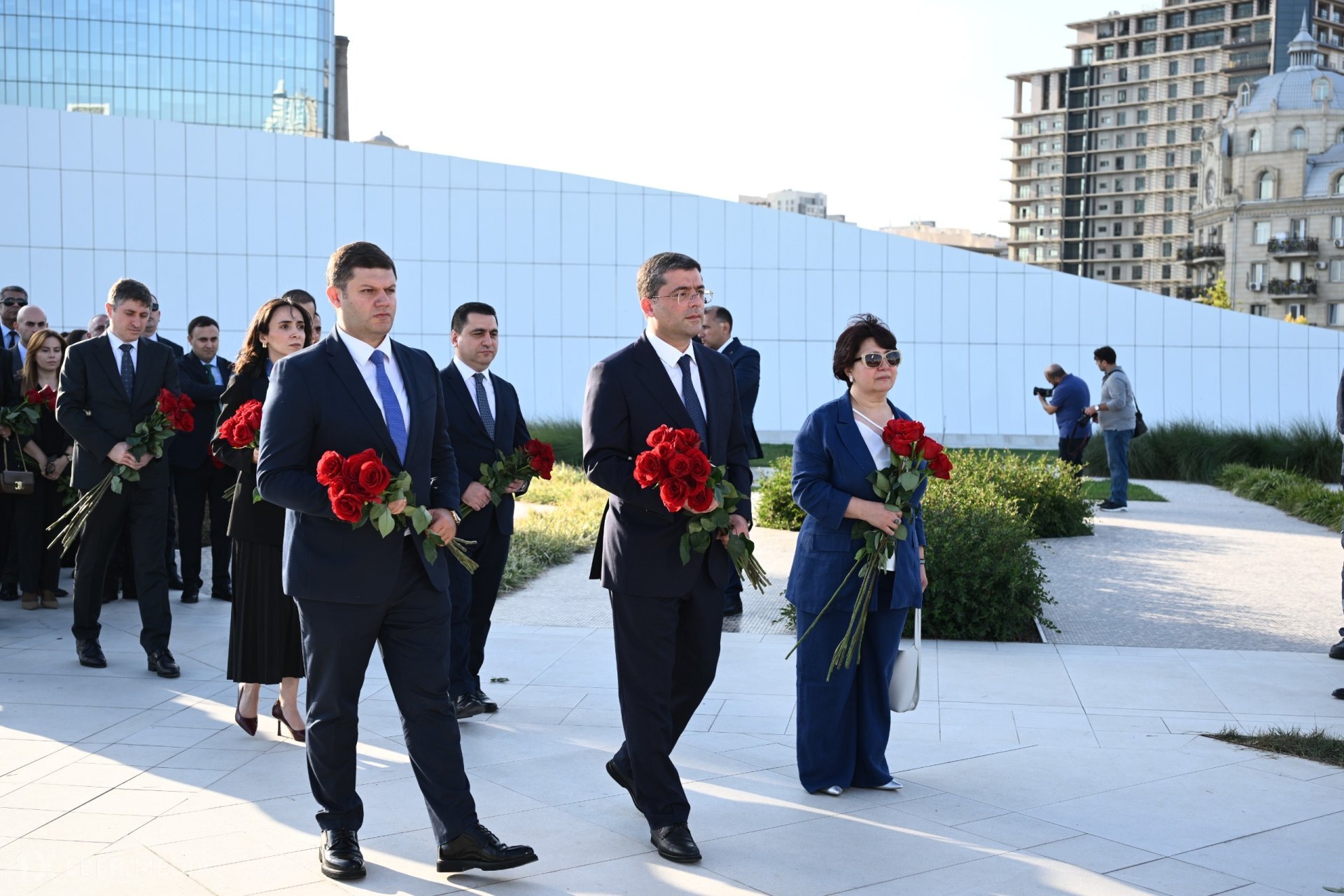 Media və Yayım Şurasının kollektivi Zəfər parkını ziyarət edib
