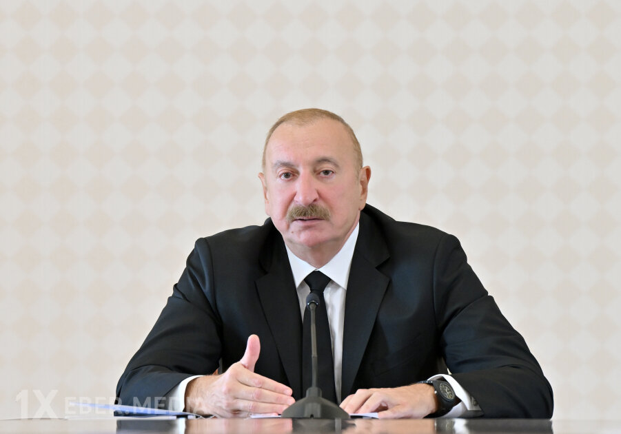 İlham Əliyev: "Yeni layihələr bundan sonra da Azərbaycanda neft hasilatını lazımi səviyyədə saxlayacaq"