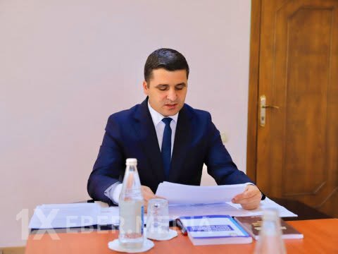 Naxçıvanın keçmiş MSK sədrinin müəmmalı milyonluq maliyyə əməliyyatları: Əjdər Əliyev necə deputat oldu?