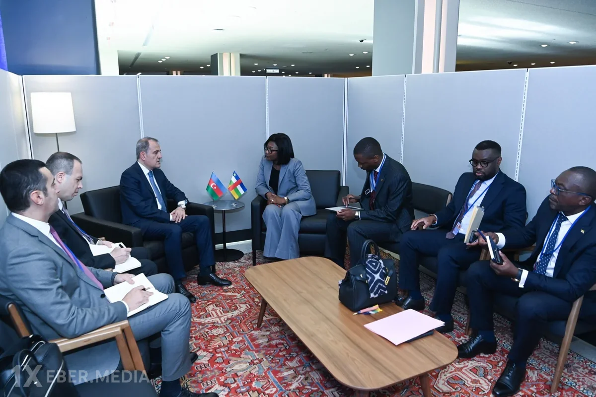 Azərbaycan və Mərkəzi Afrika Respublikası arasında diplomatik əlaqələr qurulub