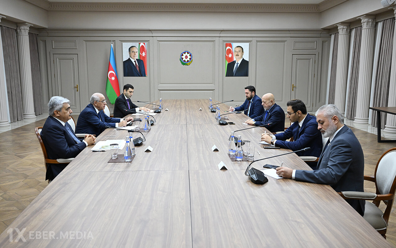 Əli Əsədov Suriyanın iqtisadiyyat və sənaye nazirini qəbul edib