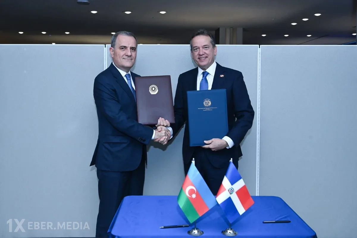 Azərbaycan və Dominikan arasında viza rejimi ləğv olunub