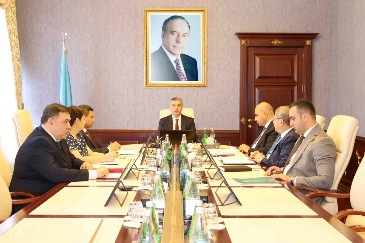 Hesablama Palatası 2027-ci il dövlət büdcəsi layihəsinin ilkin təhlilini müzakirə edib