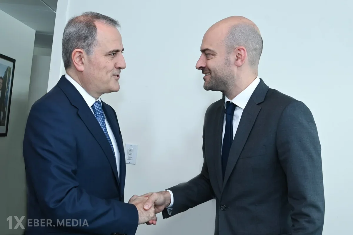 Azərbaycan və Fransanın XİN başçıları görüşüb