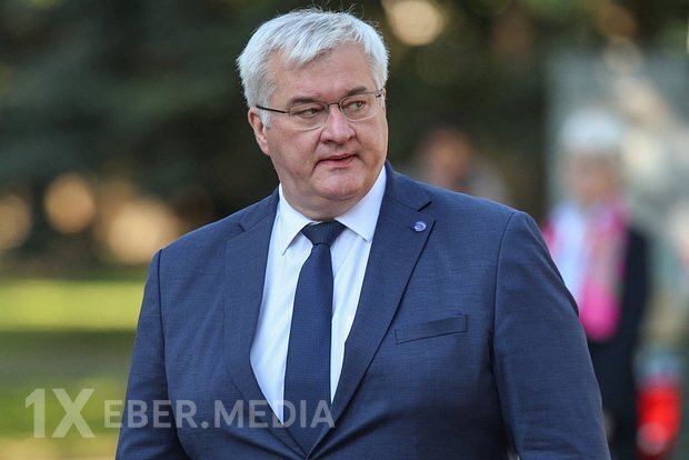 Kiyev Budapeştin qərarına sərt reaksiya verdi