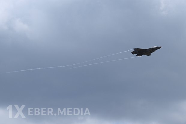 Almaniya ilk F-35A qırıcısını aldı