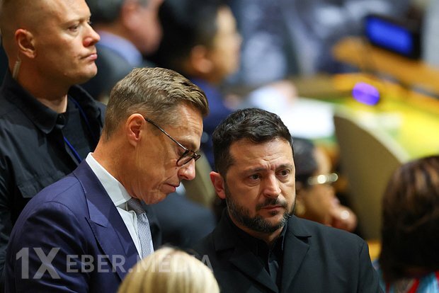 Finlandiya lideri ilə bağlı gizli əməliyyat iddiası