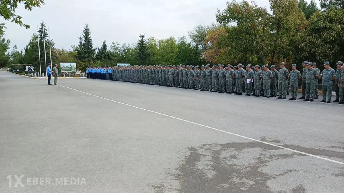 Azərbaycan Ordusunda Dövlət Suverenliyi Günü münasibətilə silsilə tədbirlər keçirilib