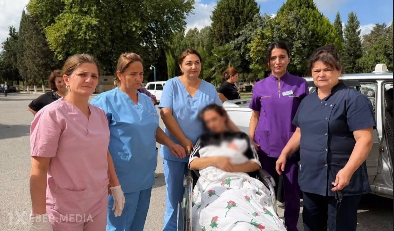 Bərdədə xəstəxananın həyətində doğuş oldu