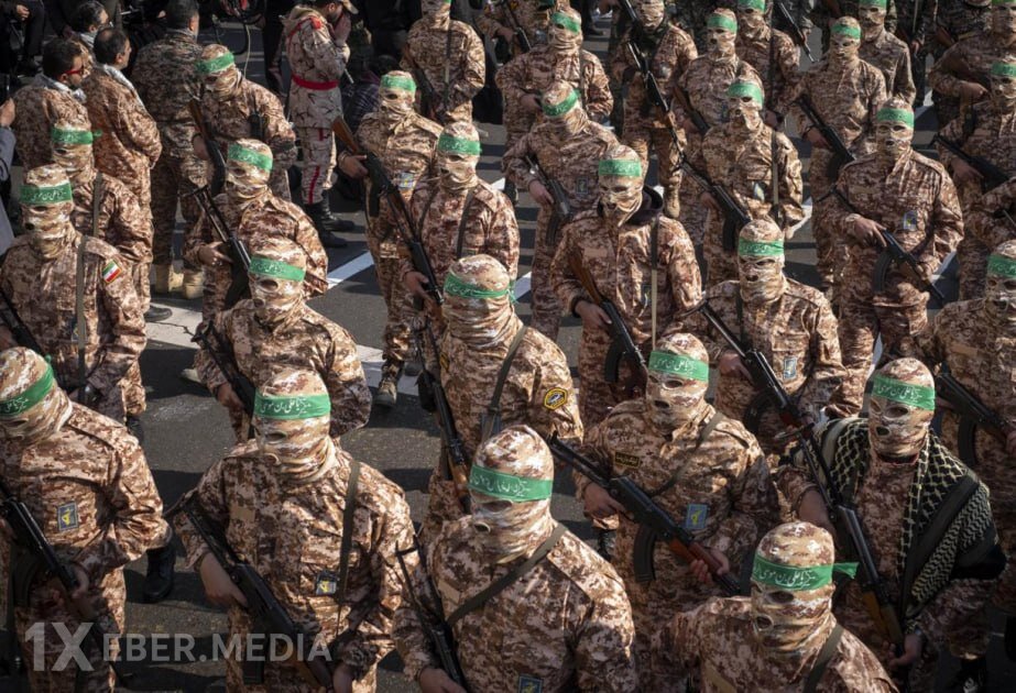 Vahid məktəbli formasına qarşı çıxışların sifarişi SEPAH-dan gəlib – FOTOFAKT