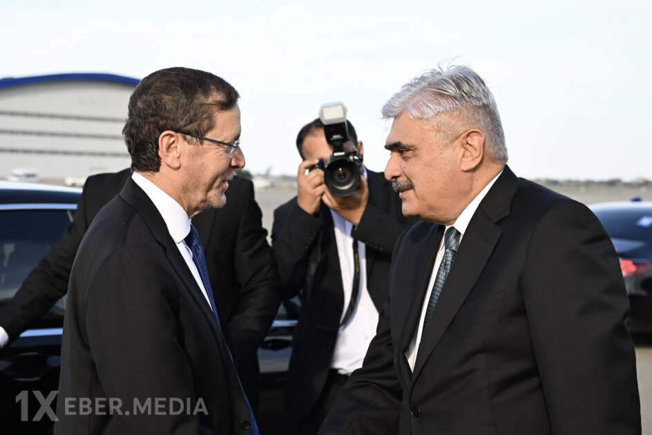 İsrail Prezidenti Azərbaycana gəldi