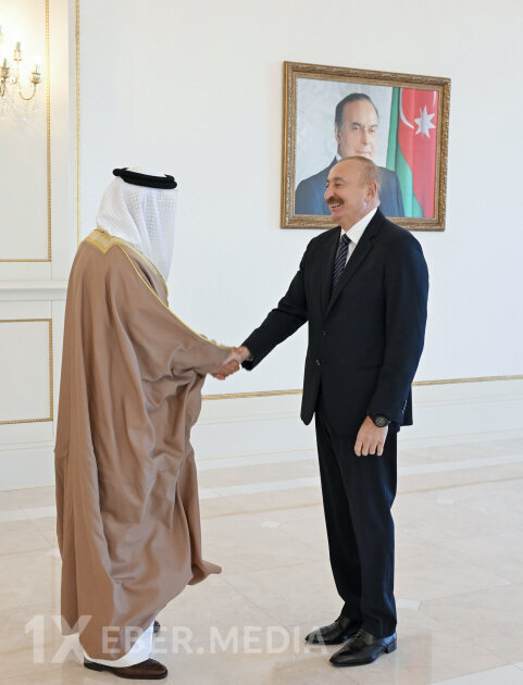 İlham Əliyev Bəhreynin xarici işlər nazirini qəbul edib
