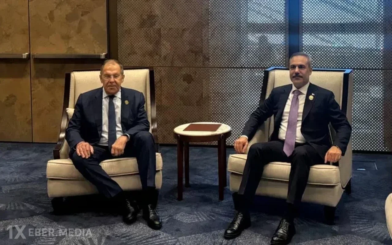 Lavrov Fidanla Bakıda görüşdü