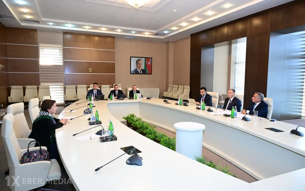 Nazir Rəşad Nəbiyev Qəbələdə vətəndaşları qəbul edib - FOTOLAR