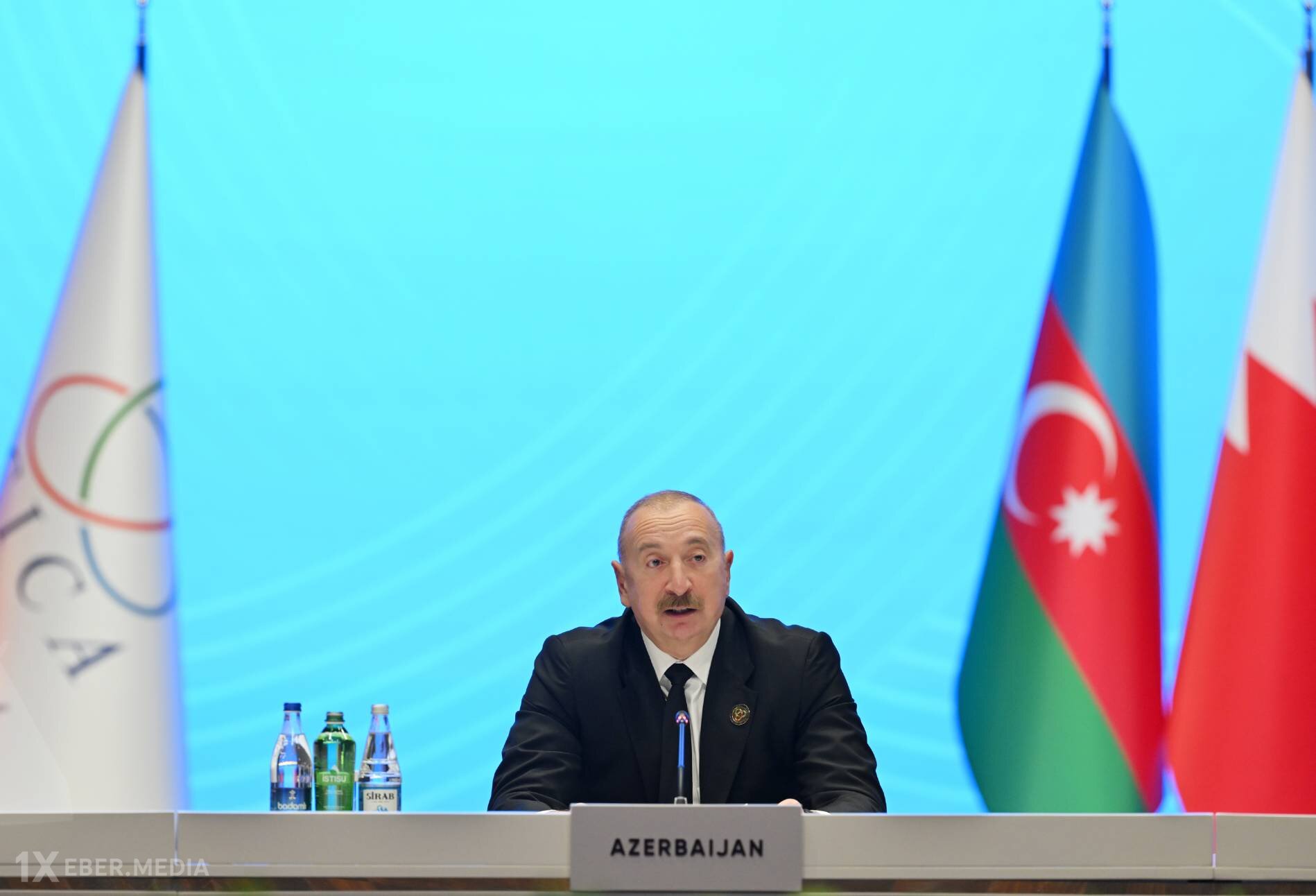 Azərbaycan cəmiyyəti bütün məsələlər üzrə birlik nümayiş etdirir