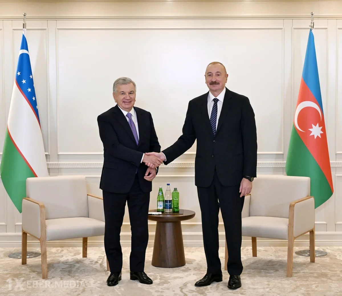 İlham Əliyev Özbəkistan Prezidenti ilə görüşüb