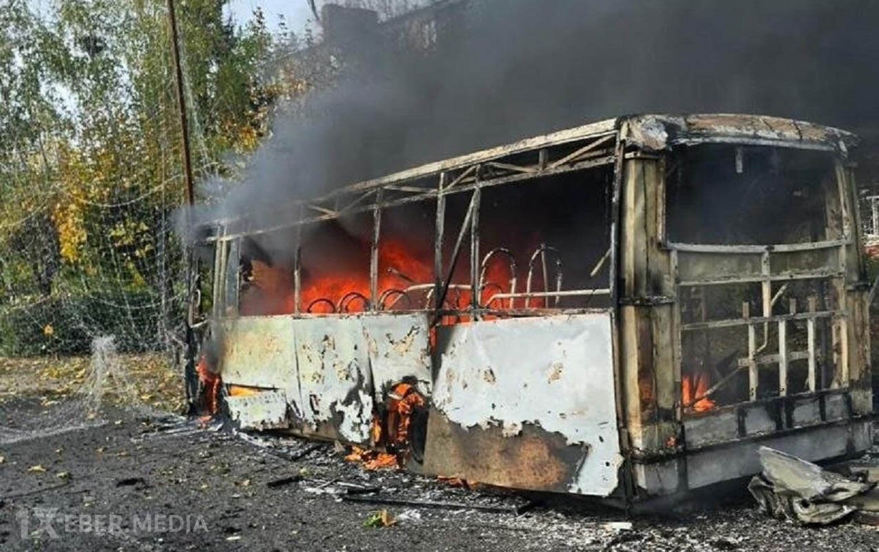 Rusiya Ukraynada sərnişin avtobuslarını vurdu - 30 nəfər...