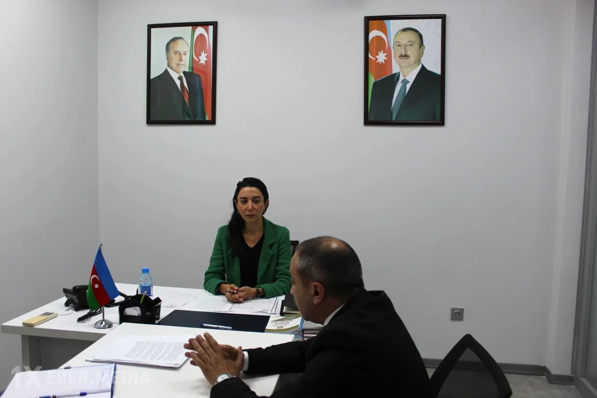 Ombudsman Səbinə Əliyeva vətəndaşları qəbul edib