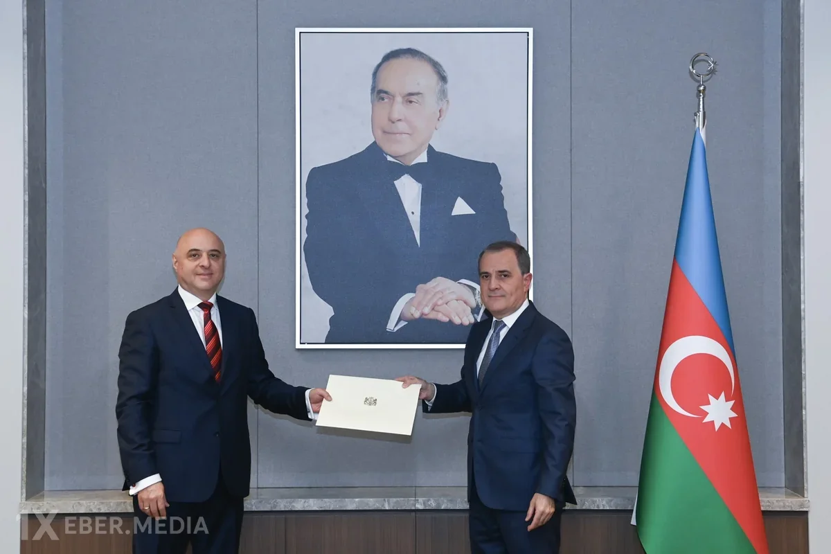 Ceyhun Bayramovla Qiorqi Zakaraşvilinin görüşündə Orta Dəhlizin əhəmiyyəti qabardılıb