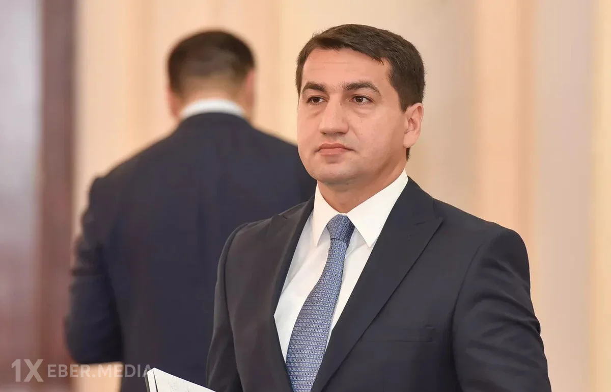 Hikmət Hacıyev: "Zəngəzur dəhlizini məcazi mənada Panama kanalı kimi görə bilərik"