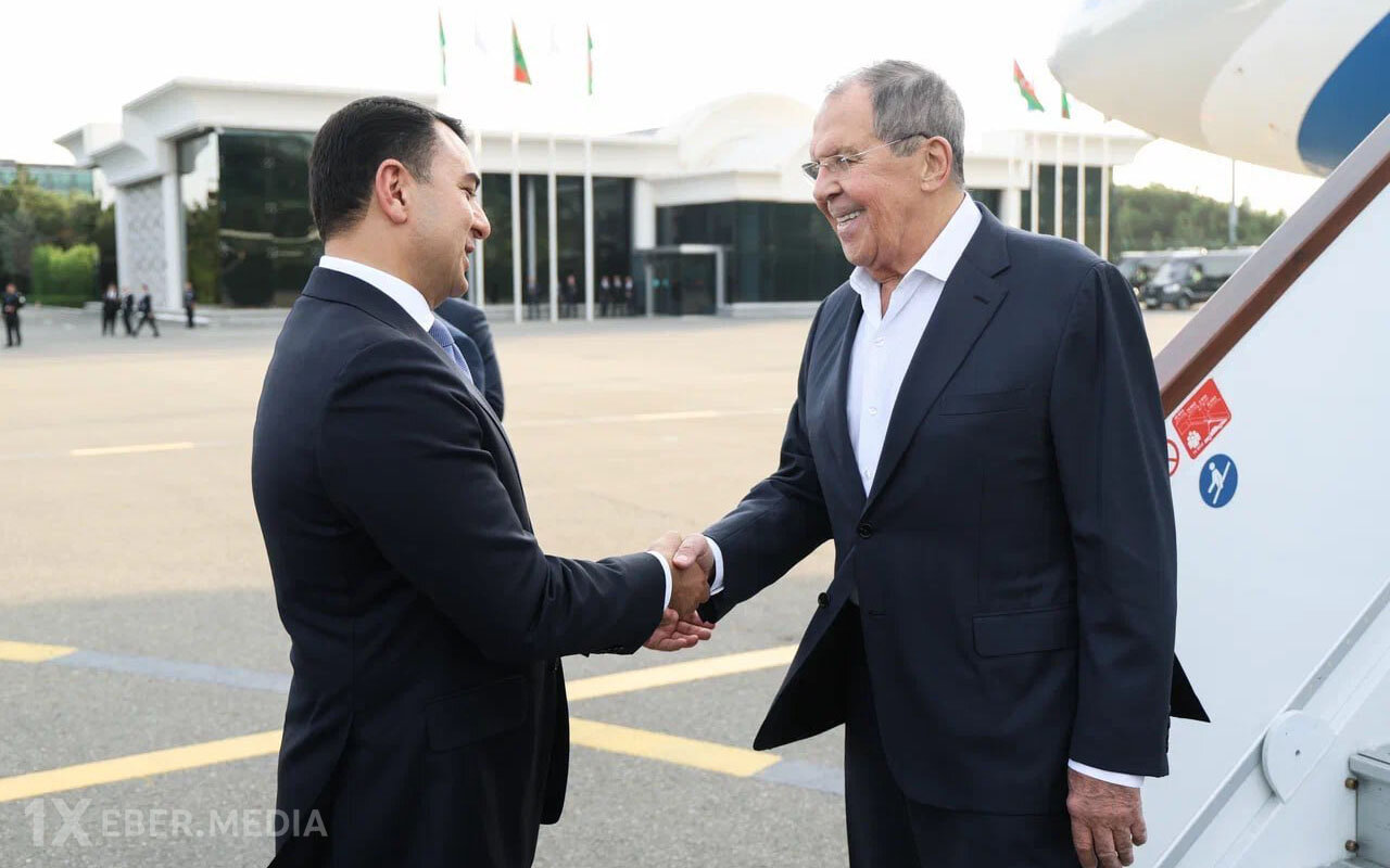 Lavrov da Bakıdadır