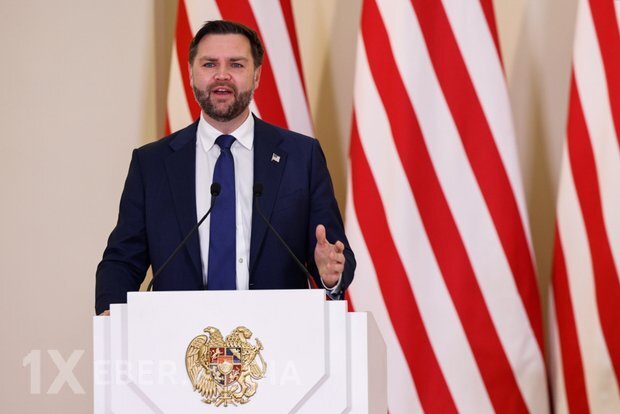 Vens: Rusiya Trampın qərarlarına təsir etmir