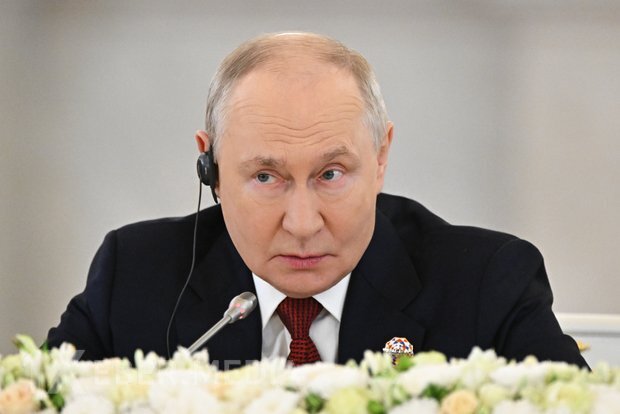 Putin Qərbi Liviyanın dağılmasında ittiham etdi