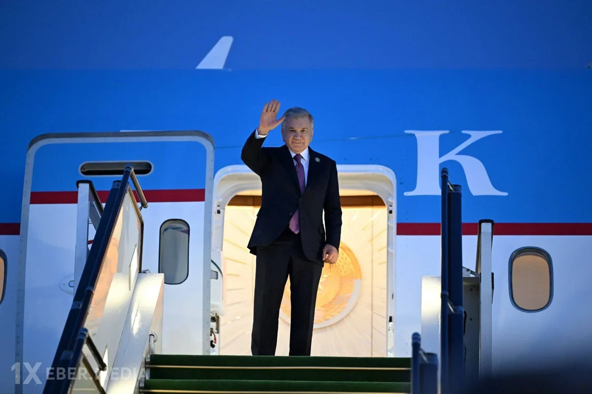 Özbəkistan Prezidentinin Azərbaycana işgüzar səfəri başa çatıb