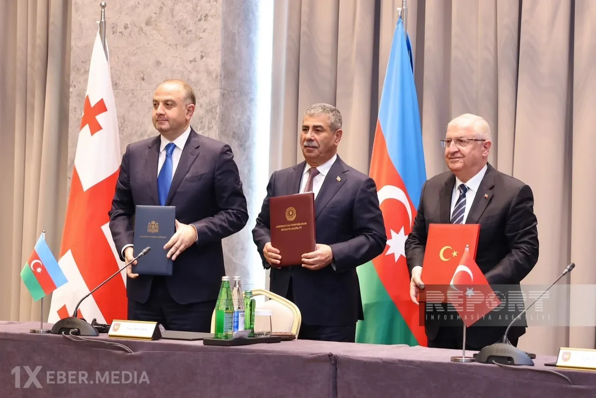 Şuşada Azərbaycan, Türkiyə və Gürcüstan müdafiə nazirlərinin üçtərəfli görüşü keçirilib